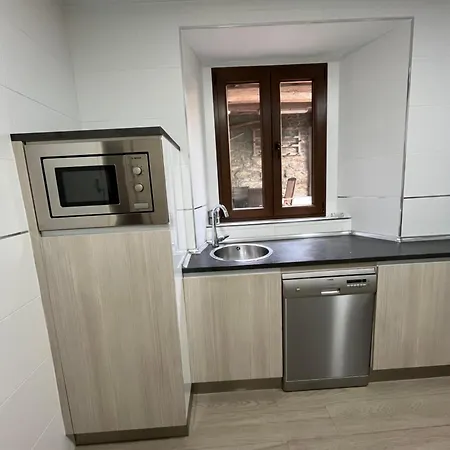 Casa Victoriano Melide